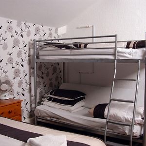 Familien-Zimmer